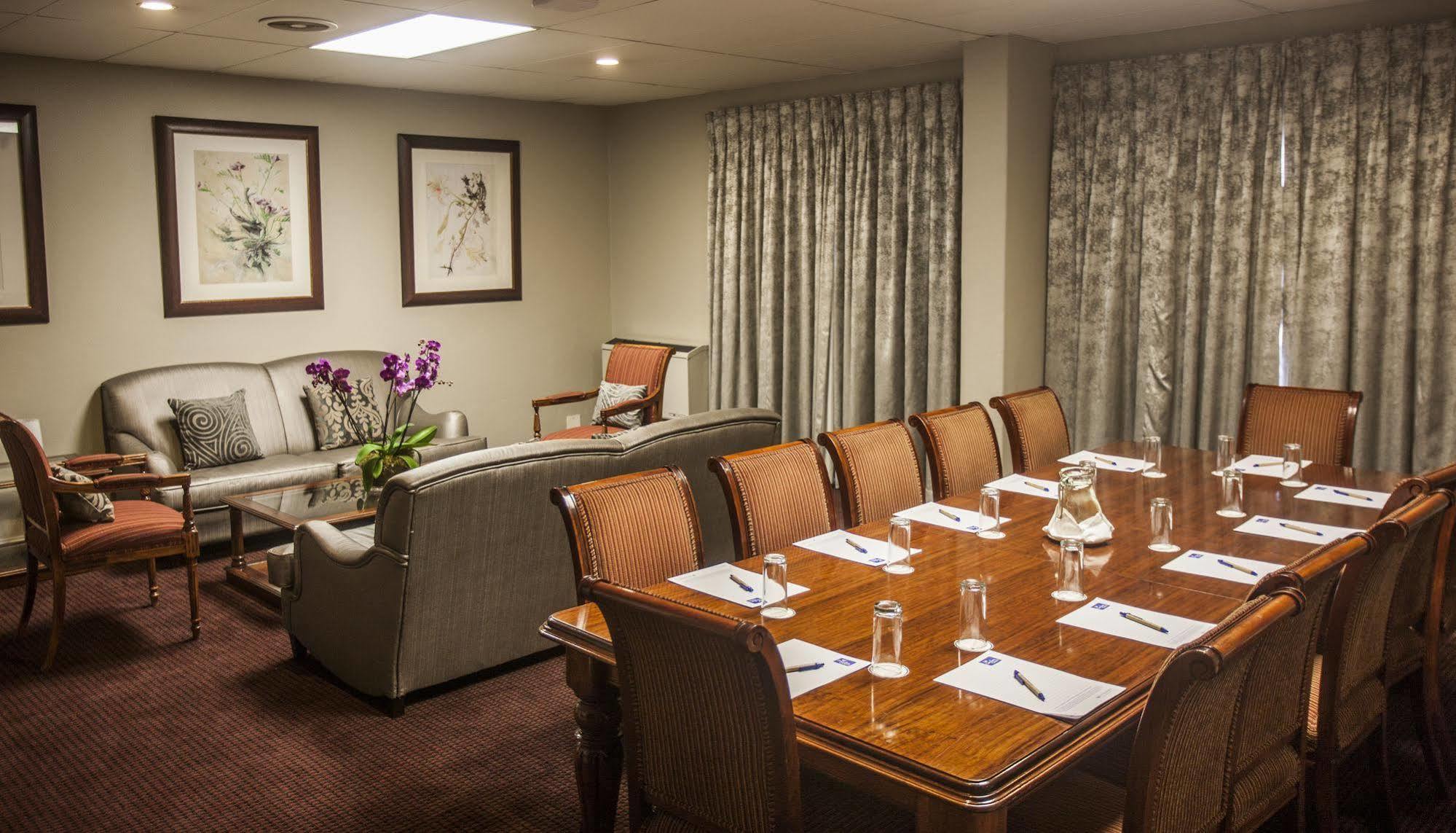 Garden Court Morningside Sandton Johannesburgo Exterior foto