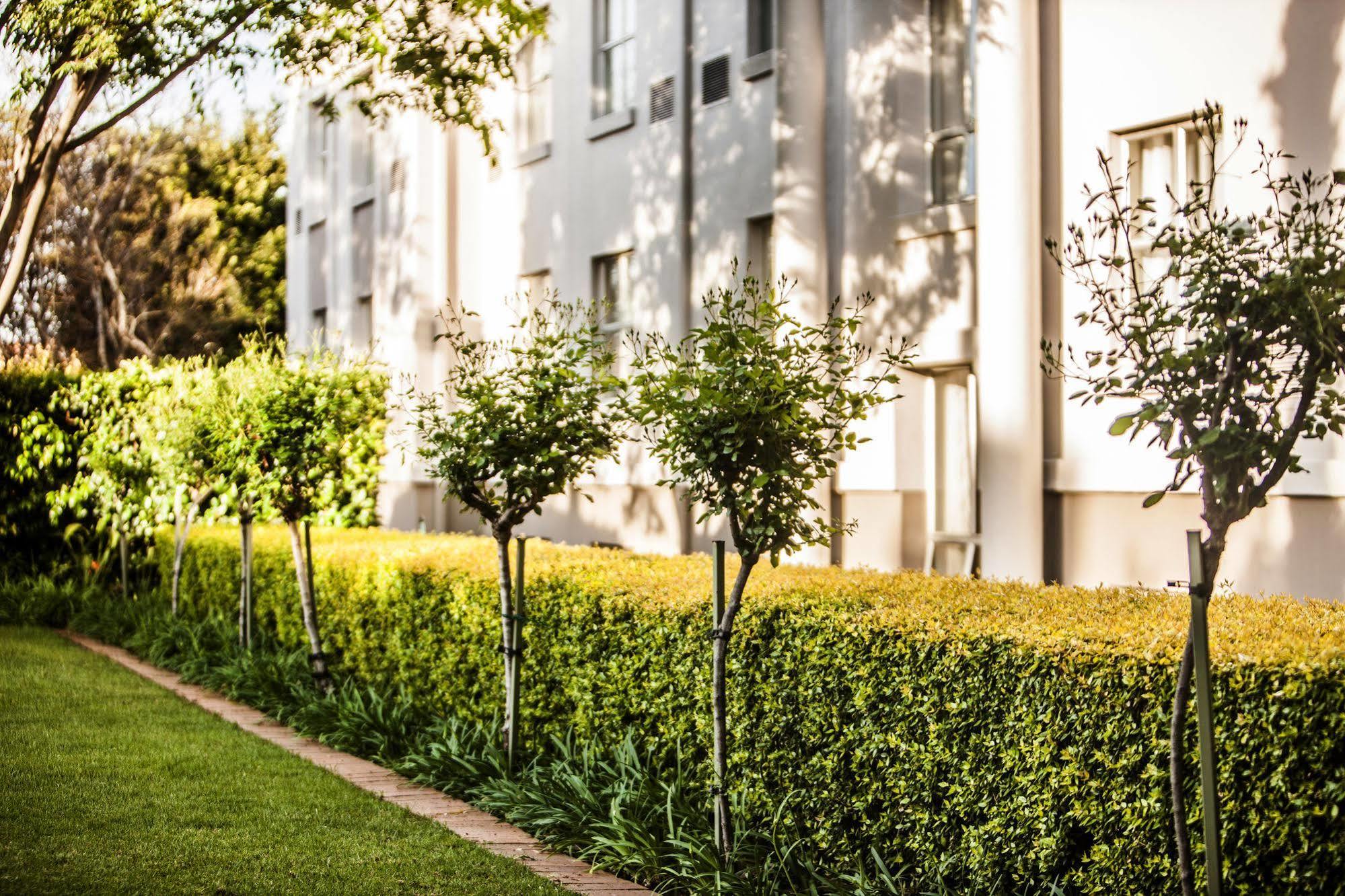 Garden Court Morningside Sandton Johannesburgo Exterior foto